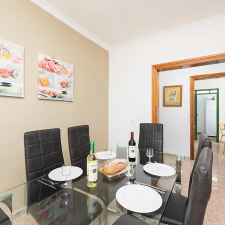 Alegranza * بويرتو ذيل كارمين