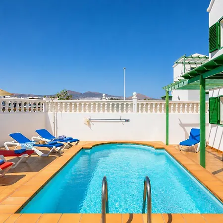 Villa Alegranza Puerto del Carmen (Lanzarote)